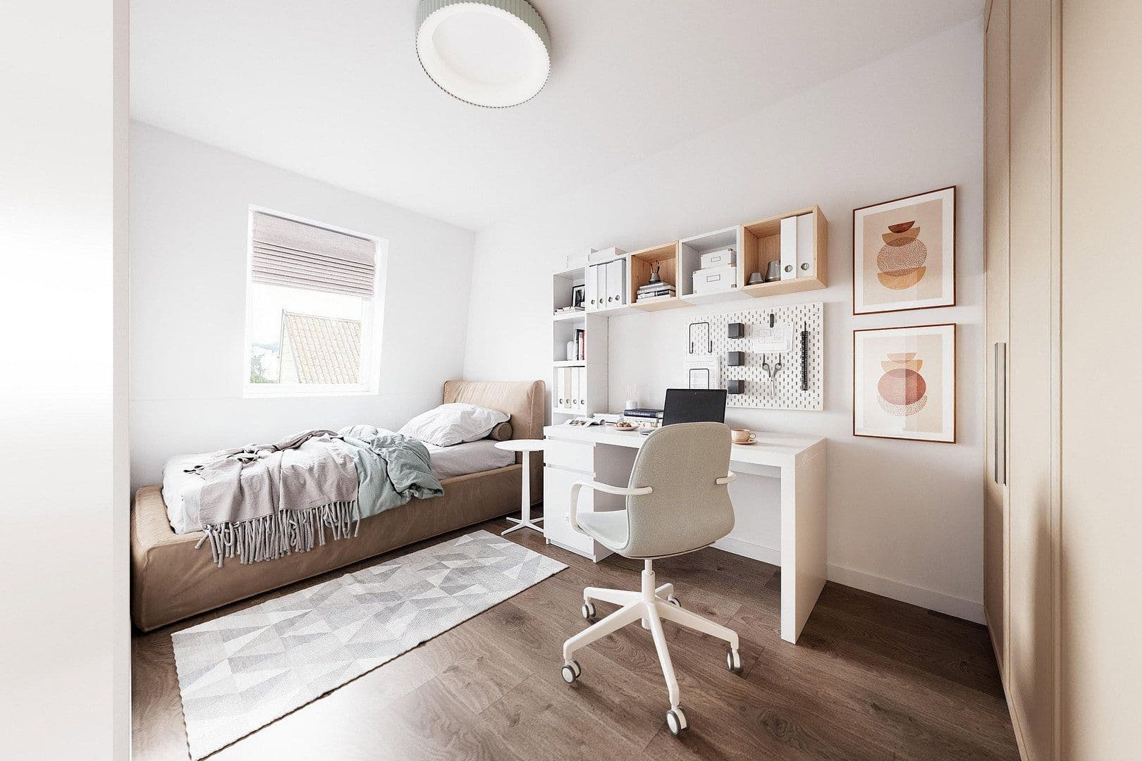 Prenájom bytu 4-izbový 105 m², Triebstraße 8, Waghäusel, Bádensko-Wurttembersko Prenájom bytu 4-izbový 105 m², Triebstraße 8, Waghäusel, Bádensko-Wurttembersko