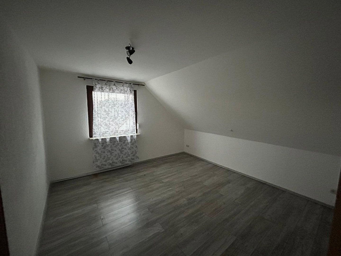 Predaj domu 121 m², pozemok 706 m², Forststrasse 3a, Zerbst/Anhalt, Sasko-Anhaltsko Predaj domu 121 m², pozemok 706 m², Forststrasse 3a, Zerbst/Anhalt, Sasko-Anhaltsko