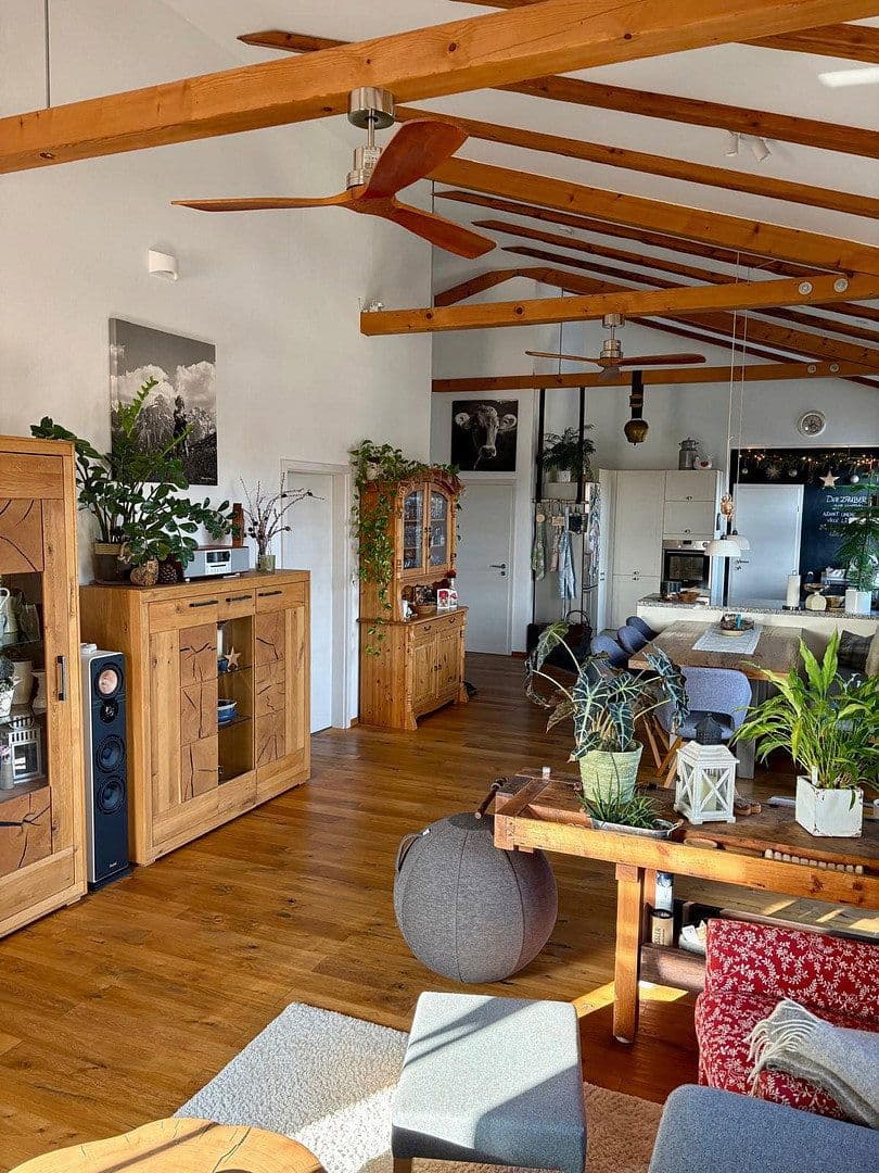 Predaj domu 130 m², pozemok 214 m², Weil der Stadt, Bádensko-Wurttembersko Predaj domu 130 m², pozemok 214 m², Weil der Stadt, Bádensko-Wurttembersko