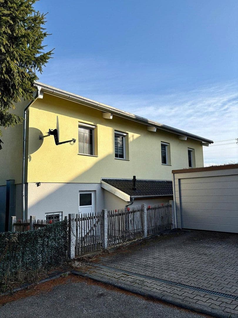 Predaj domu 130 m², pozemok 214 m², Weil der Stadt, Bádensko-Wurttembersko Predaj domu 130 m², pozemok 214 m², Weil der Stadt, Bádensko-Wurttembersko