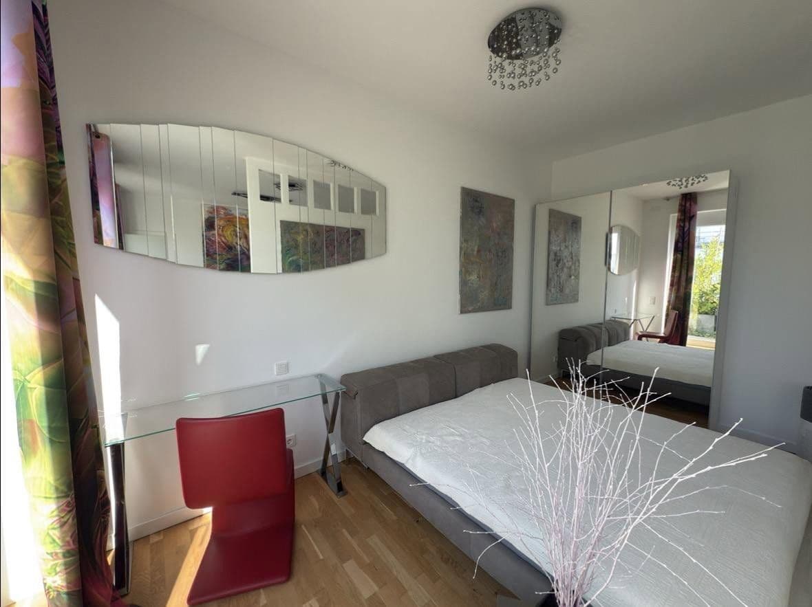Prenájom bytu 1-izbový 45 m², Berlin, Berlín Prenájom bytu 1-izbový 45 m², Berlin, Berlín