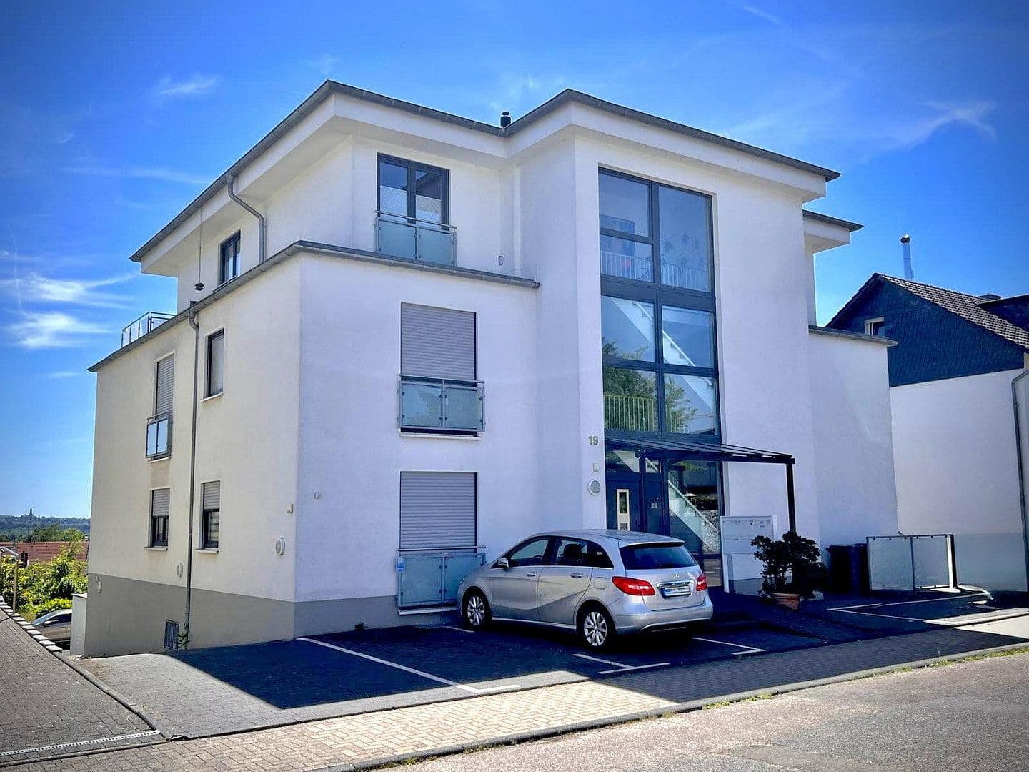 Predaj bytu 2-izbový 95 m², Bergisch Gladbach, Severné Porýnie - Westfálsko Predaj bytu 2-izbový 95 m², Bergisch Gladbach, Severné Porýnie - Westfálsko