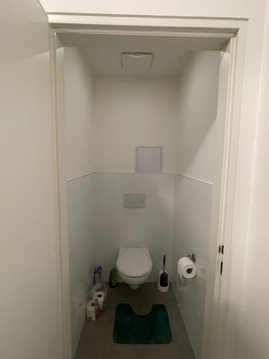 Prenájom bytu 2-izbový 48 m², Terronská, Praha, Praha Prenájom bytu 2-izbový 48 m², Terronská, Praha, Praha