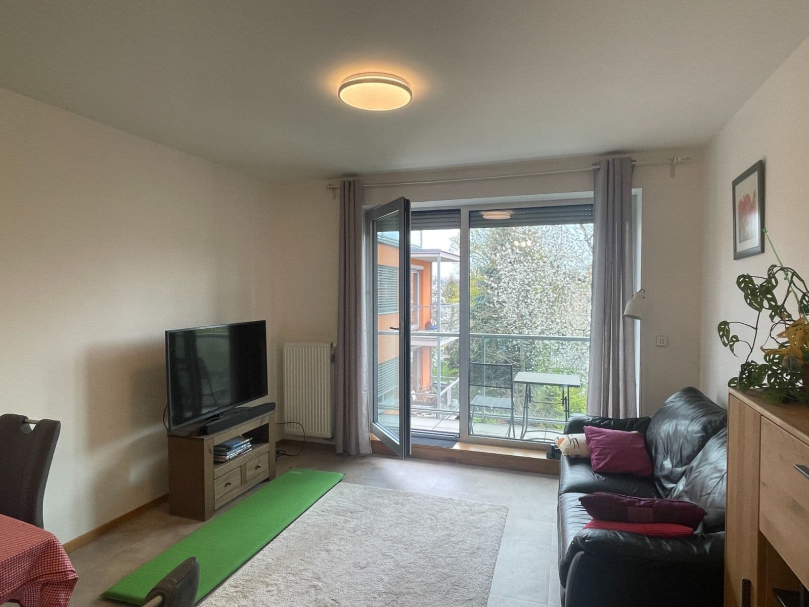 Prenájom bytu 2-izbový 48 m², Terronská, Praha, Praha Prenájom bytu 2-izbový 48 m², Terronská, Praha, Praha