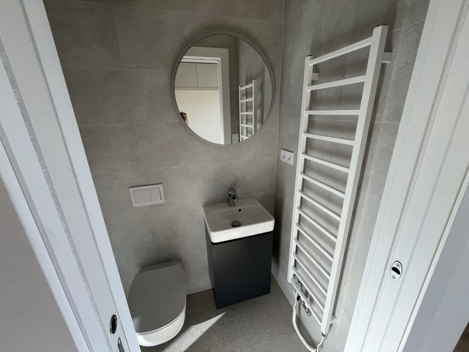 Prenájom bytu 1-izbový 18 m², Bořivojova, Praha, Praha Prenájom bytu 1-izbový 18 m², Bořivojova, Praha, Praha