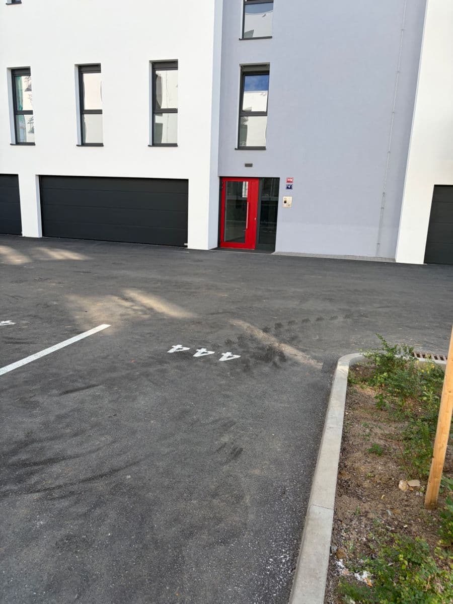 Prenájom bytu 1-izbový 38 m², Pšeničná, Hořovice, Středočeský kraj Prenájom bytu 1-izbový 38 m², Pšeničná, Hořovice, Středočeský kraj