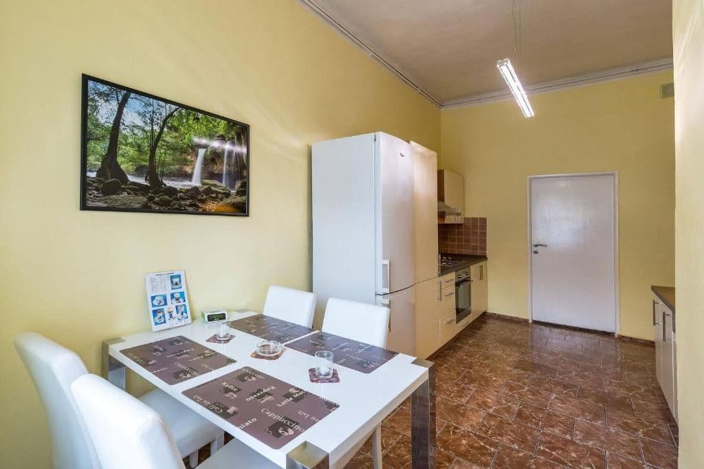 Prenájom bytu 2-izbový 66 m², Voroněžská, Praha, Praha Prenájom bytu 2-izbový 66 m², Voroněžská, Praha, Praha