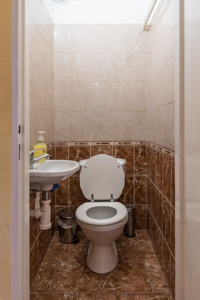 Prenájom bytu 2-izbový 66 m², Voroněžská, Praha, Praha Prenájom bytu 2-izbový 66 m², Voroněžská, Praha, Praha