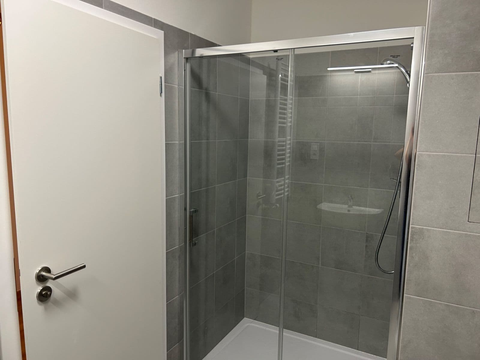 Prenájom bytu 1-izbový 35 m², Gerstelova, Praha, Praha Prenájom bytu 1-izbový 35 m², Gerstelova, Praha, Praha