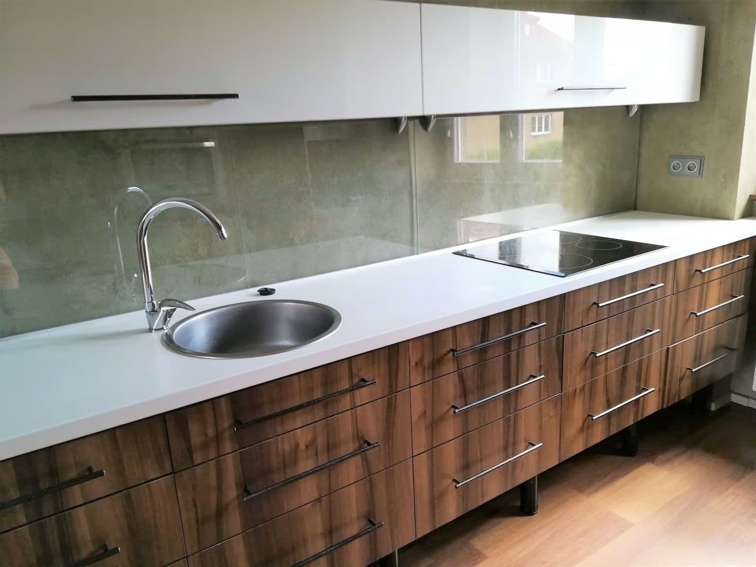 Prenájom bytu 3-izbový 85 m², Ve dvojdomkách, Stochov, Středočeský kraj Prenájom bytu 3-izbový 85 m², Ve dvojdomkách, Stochov, Středočeský kraj
