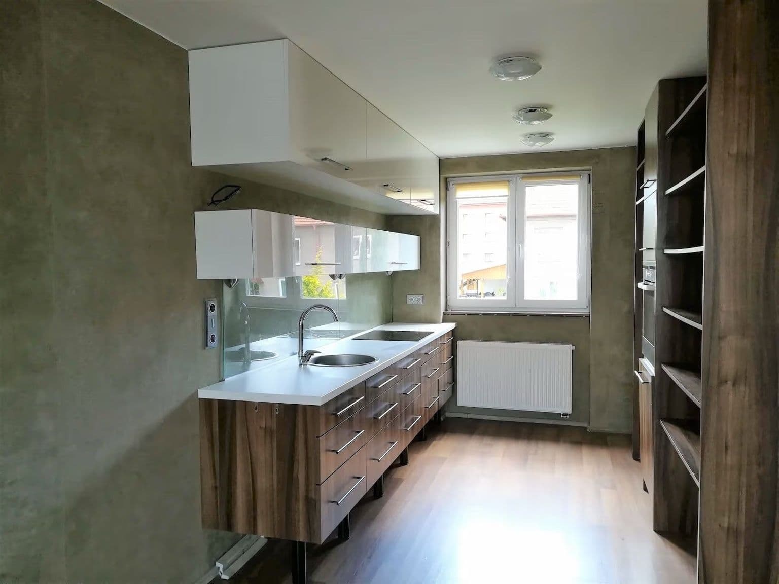 Prenájom bytu 3-izbový 85 m², Ve dvojdomkách, Stochov, Středočeský kraj Prenájom bytu 3-izbový 85 m², Ve dvojdomkách, Stochov, Středočeský kraj