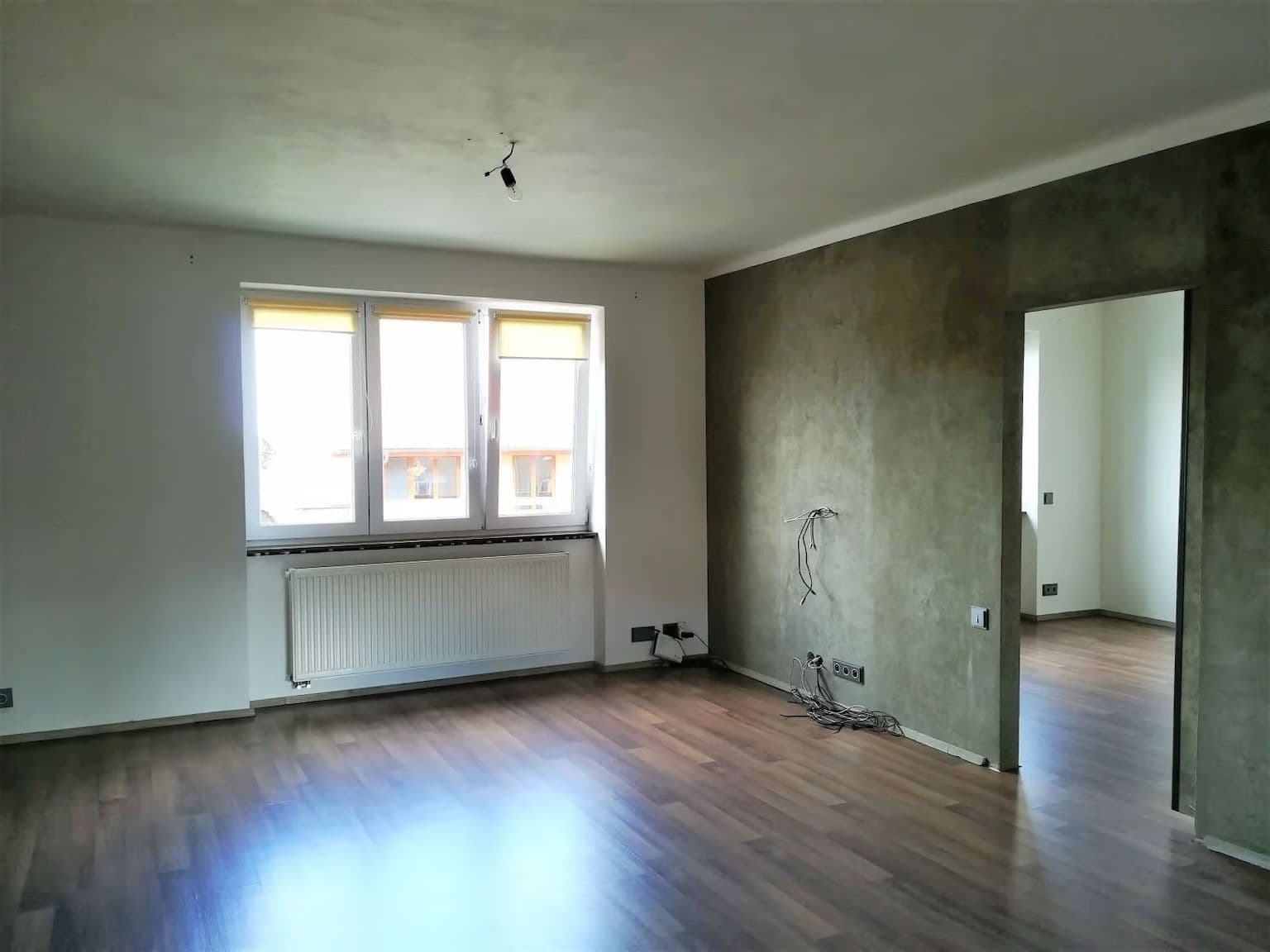 Prenájom bytu 3-izbový 85 m², Ve dvojdomkách, Stochov, Středočeský kraj Prenájom bytu 3-izbový 85 m², Ve dvojdomkách, Stochov, Středočeský kraj