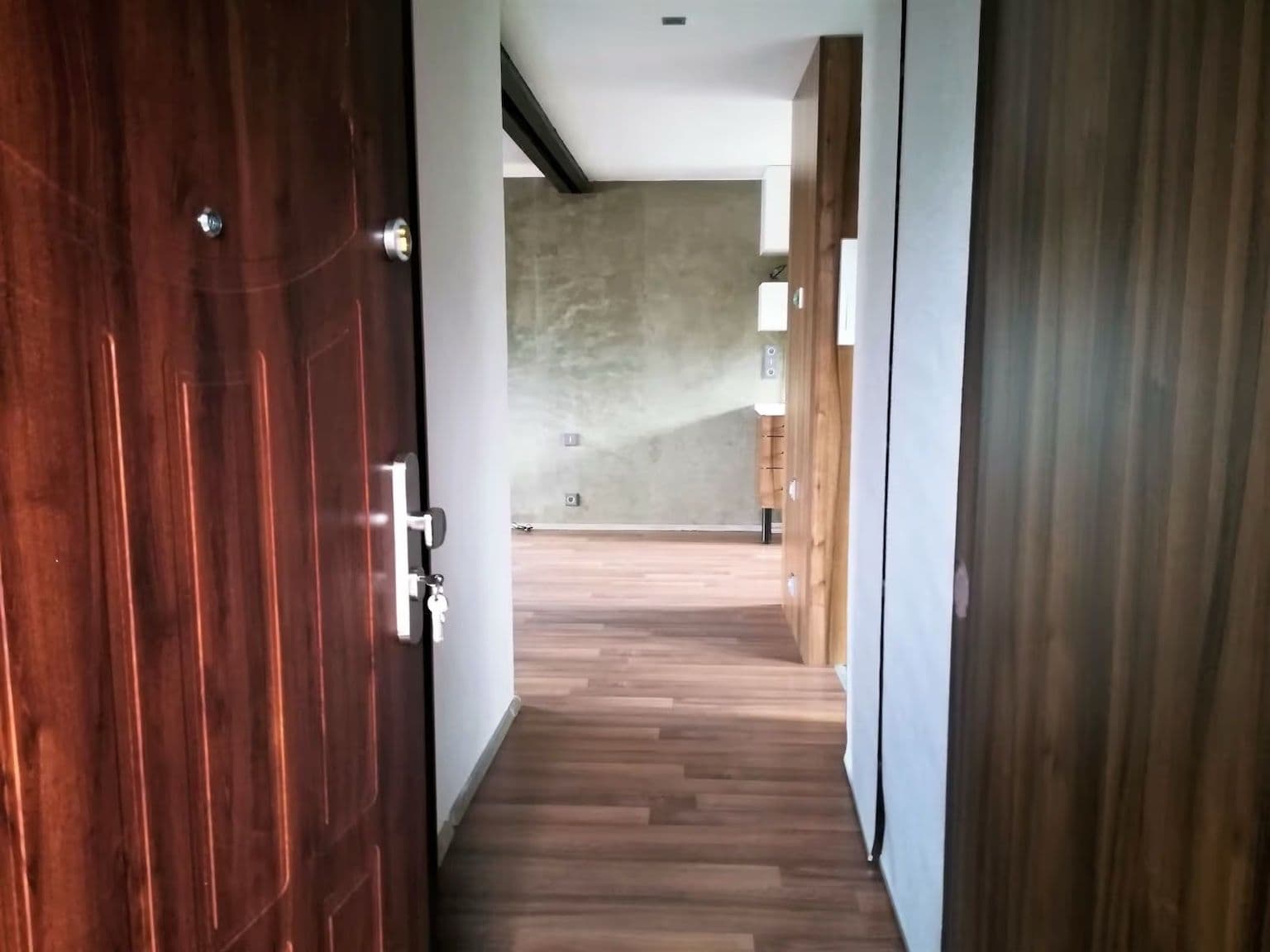Prenájom bytu 3-izbový 85 m², Ve dvojdomkách, Stochov, Středočeský kraj Prenájom bytu 3-izbový 85 m², Ve dvojdomkách, Stochov, Středočeský kraj