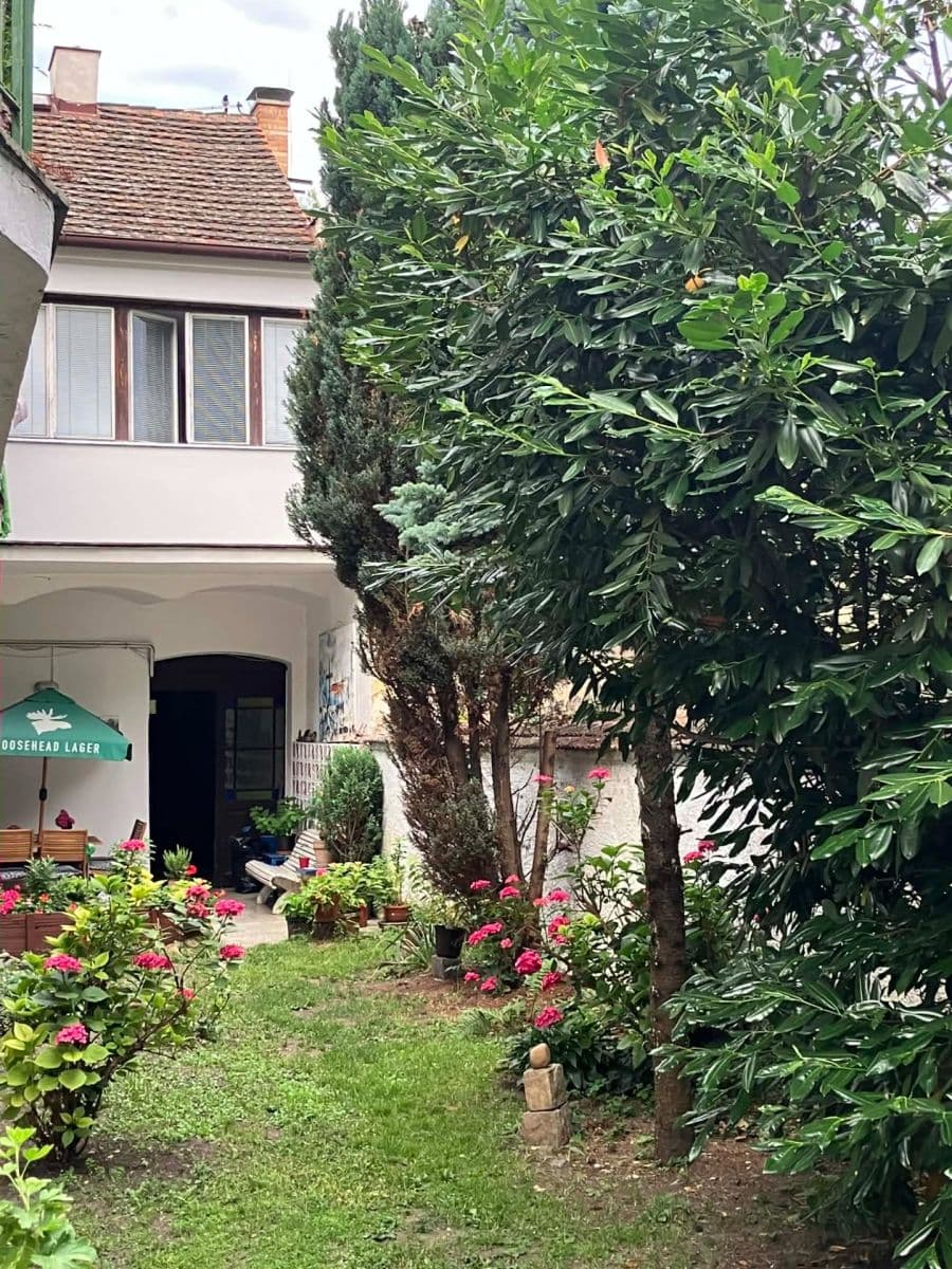 Prenájom bytu 1-izbový 50 m², Na Zlíchově, Praha, Praha Prenájom bytu 1-izbový 50 m², Na Zlíchově, Praha, Praha