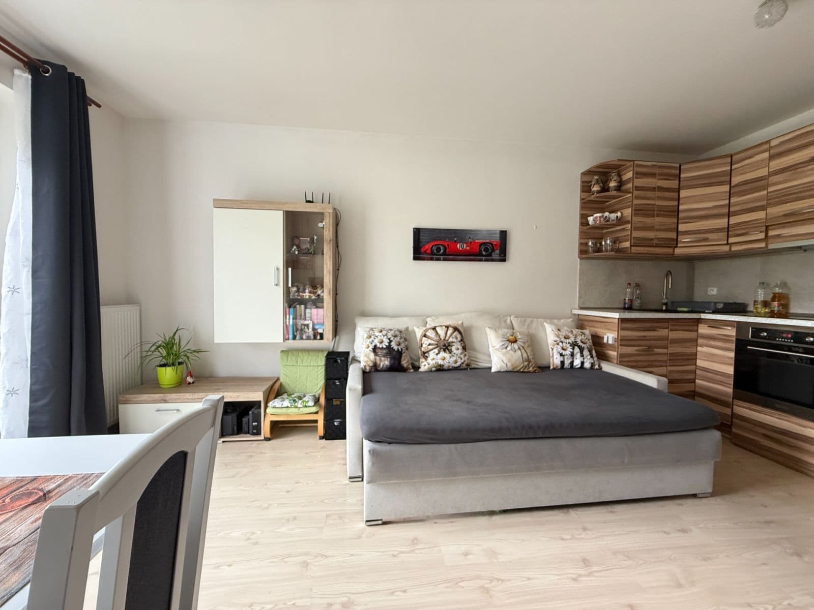 Predaj bytu 3-izbový 55 m², Šípková, Mukařov, Středočeský kraj Predaj bytu 3-izbový 55 m², Šípková, Mukařov, Středočeský kraj