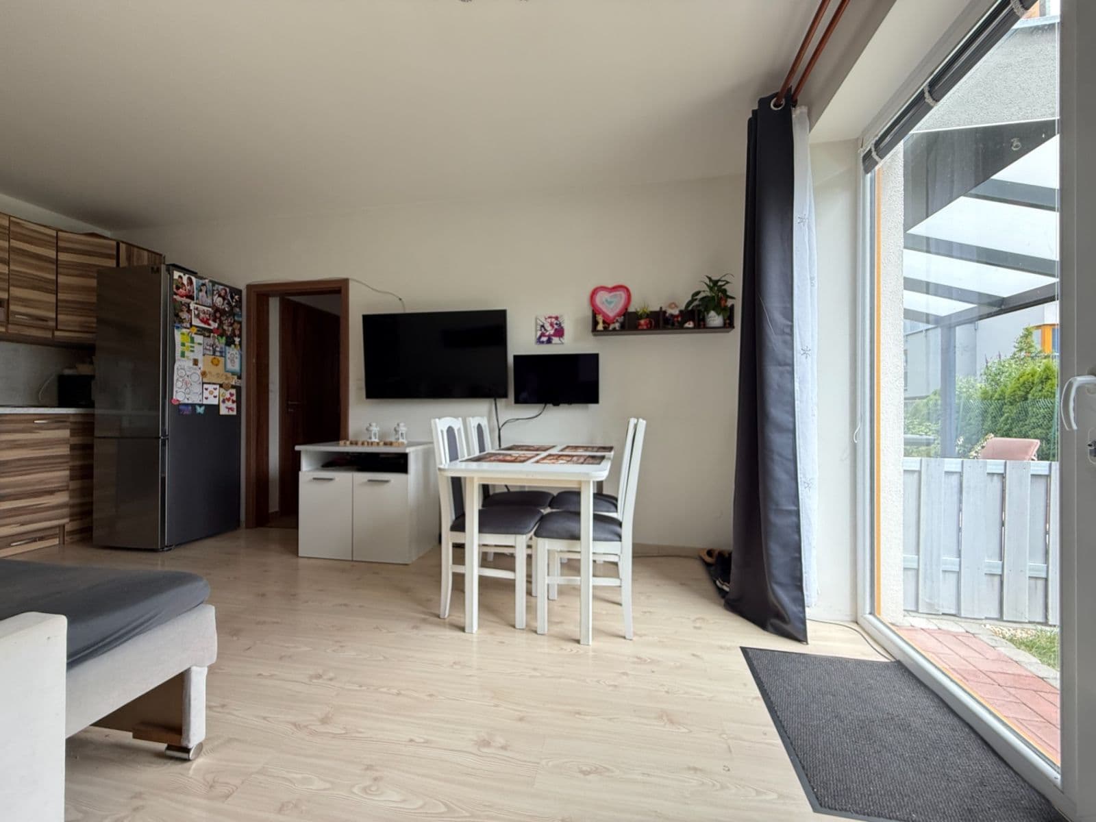 Predaj bytu 3-izbový 55 m², Šípková, Mukařov, Středočeský kraj Predaj bytu 3-izbový 55 m², Šípková, Mukařov, Středočeský kraj