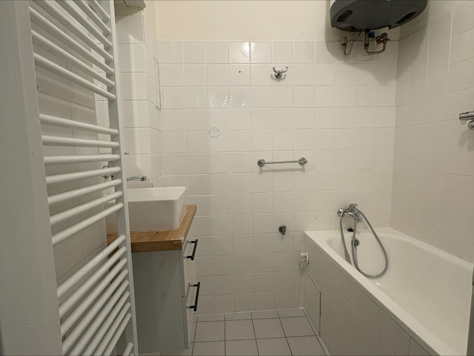 Prenájom bytu 2-izbový 45 m², Evropská, Praha, Praha Prenájom bytu 2-izbový 45 m², Evropská, Praha, Praha