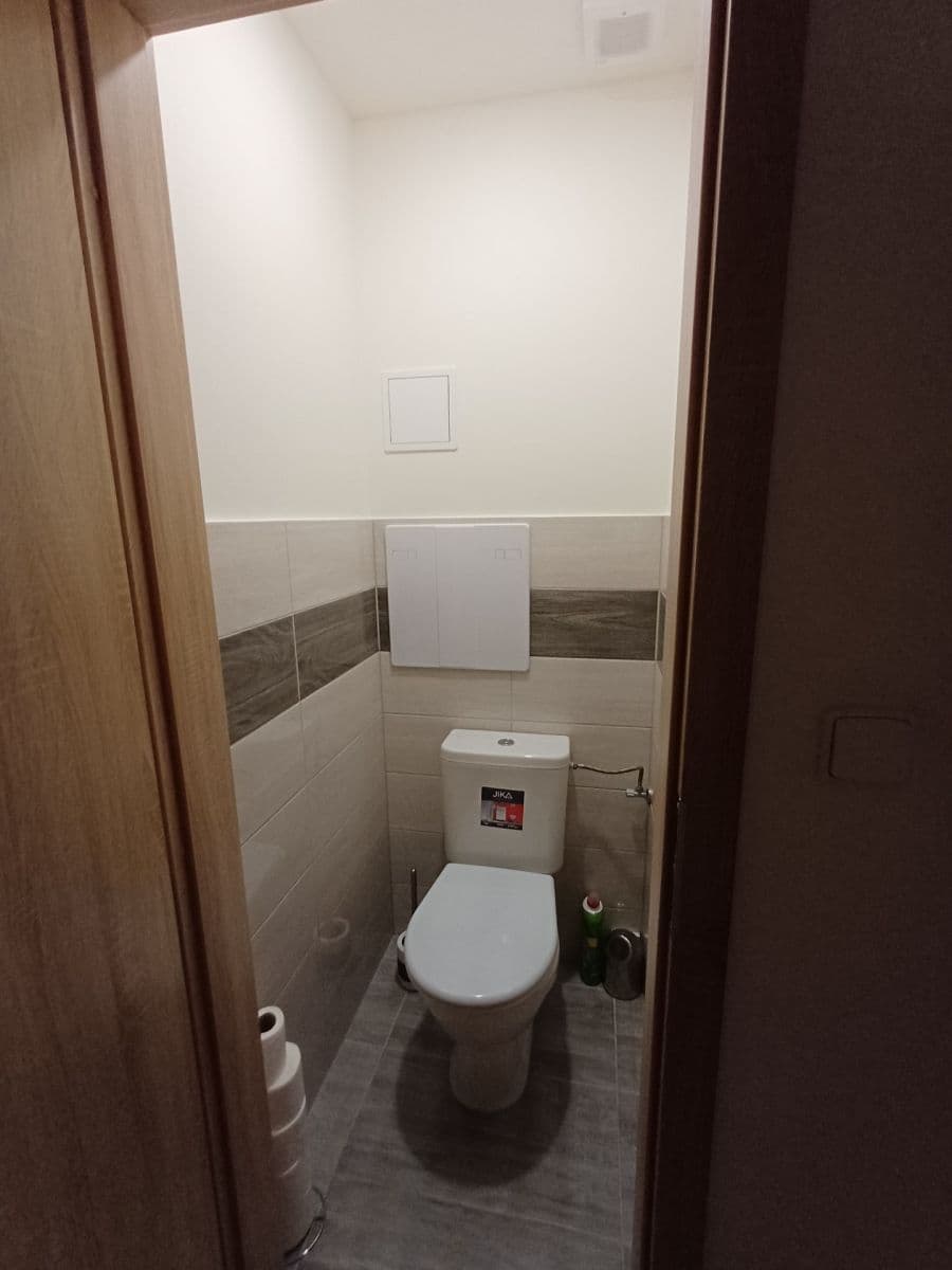 Prenájom bytu 3-izbový 68 m², Bezručova, Holešov, Zlínský kraj Prenájom bytu 3-izbový 68 m², Bezručova, Holešov, Zlínský kraj