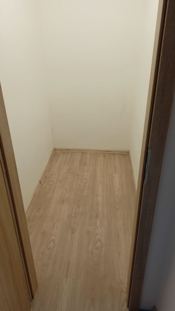 Prenájom bytu 3-izbový 68 m², Bezručova, Holešov, Zlínský kraj Prenájom bytu 3-izbový 68 m², Bezručova, Holešov, Zlínský kraj