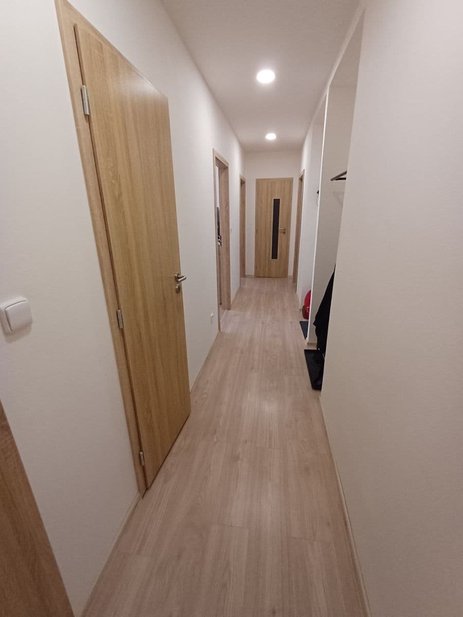 Prenájom bytu 3-izbový 68 m², Bezručova, Holešov, Zlínský kraj Prenájom bytu 3-izbový 68 m², Bezručova, Holešov, Zlínský kraj
