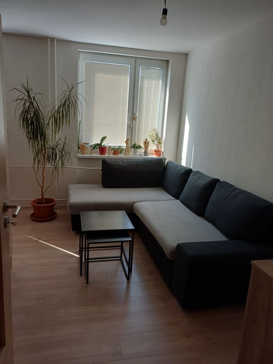 Prenájom bytu 3-izbový 68 m², Bezručova, Holešov, Zlínský kraj Prenájom bytu 3-izbový 68 m², Bezručova, Holešov, Zlínský kraj
