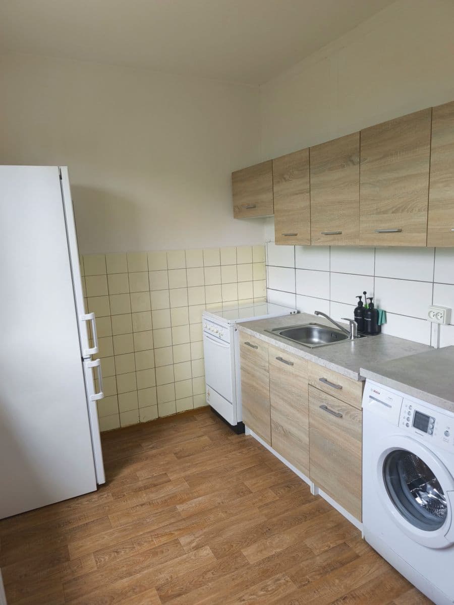 Prenájom bytu 2-izbový 55 m², Počernická, Praha, Praha Prenájom bytu 2-izbový 55 m², Počernická, Praha, Praha