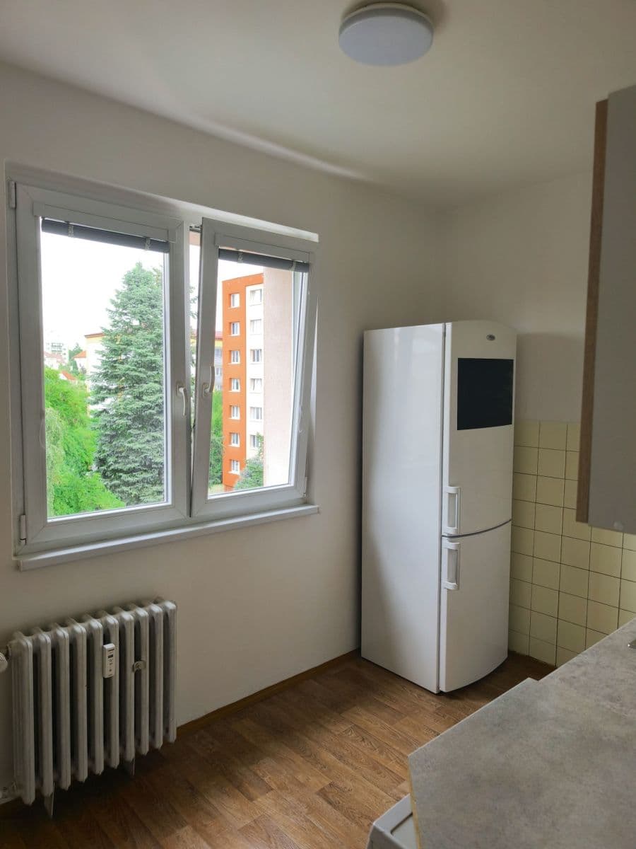 Prenájom bytu 2-izbový 55 m², Počernická, Praha, Praha Prenájom bytu 2-izbový 55 m², Počernická, Praha, Praha