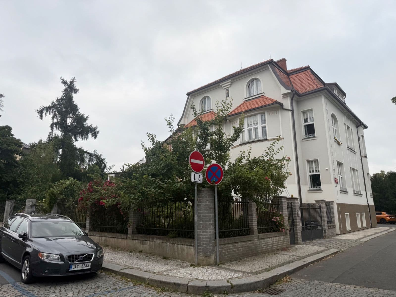 Prenájom bytu 2-izbový 71 m², Na Baště svaté Ludmily, Praha, Praha Prenájom bytu 2-izbový 71 m², Na Baště svaté Ludmily, Praha, Praha