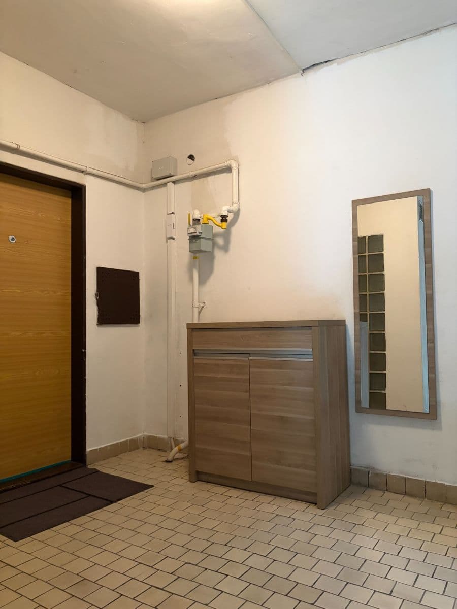 Prenájom bytu 3-izbový 75 m², Teplická, Duchcov, Ústecký kraj Prenájom bytu 3-izbový 75 m², Teplická, Duchcov, Ústecký kraj