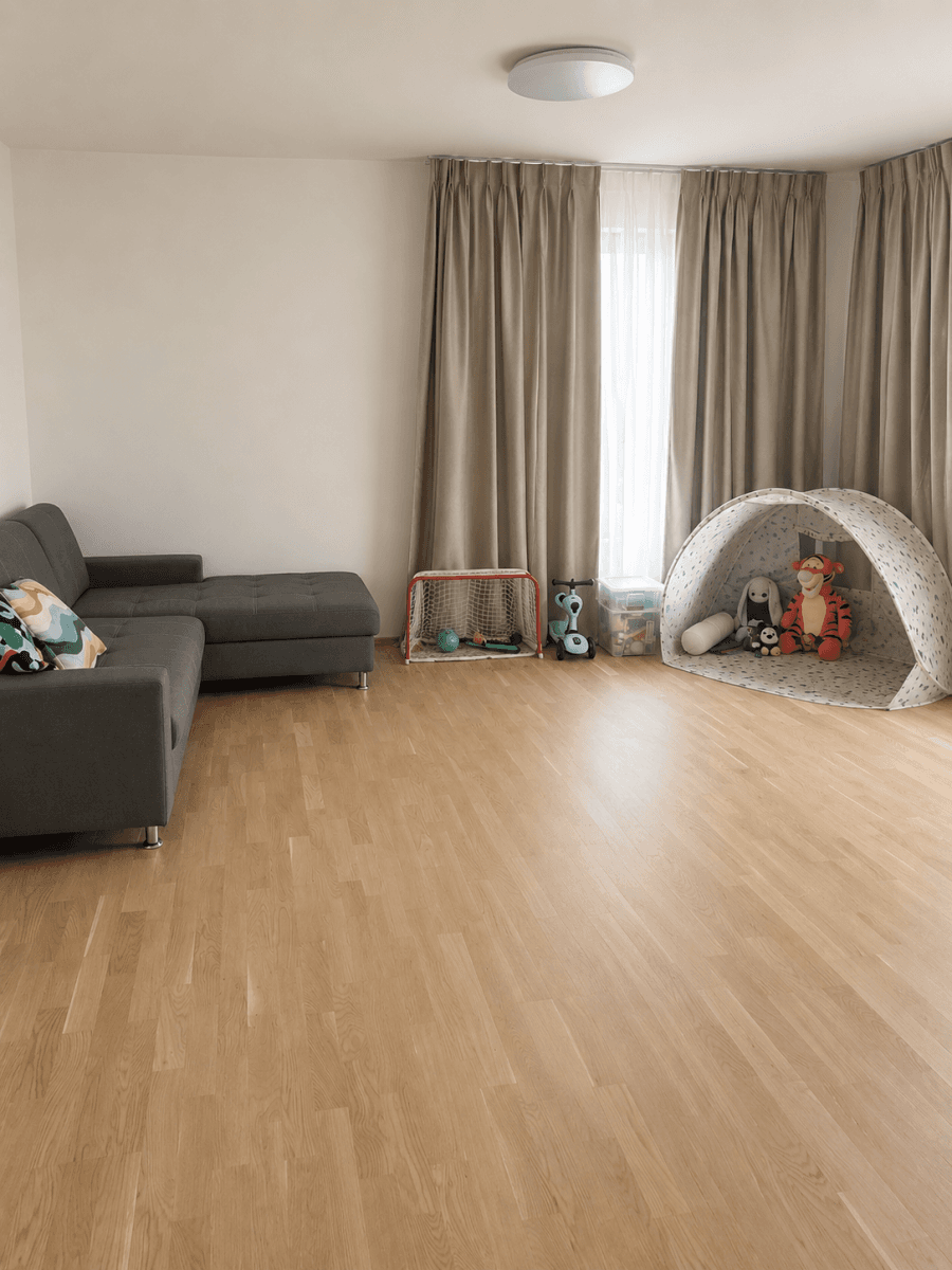 Prenájom bytu 3-izbový 92 m², Mezi Vodami, Praha, Praha Prenájom bytu 3-izbový 92 m², Mezi Vodami, Praha, Praha