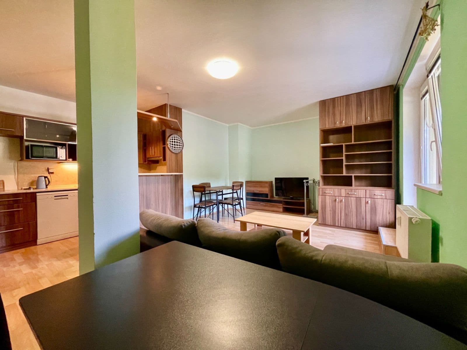Prenájom bytu 2-izbový 63 m², Novovysočanská, Praha, Praha Prenájom bytu 2-izbový 63 m², Novovysočanská, Praha, Praha