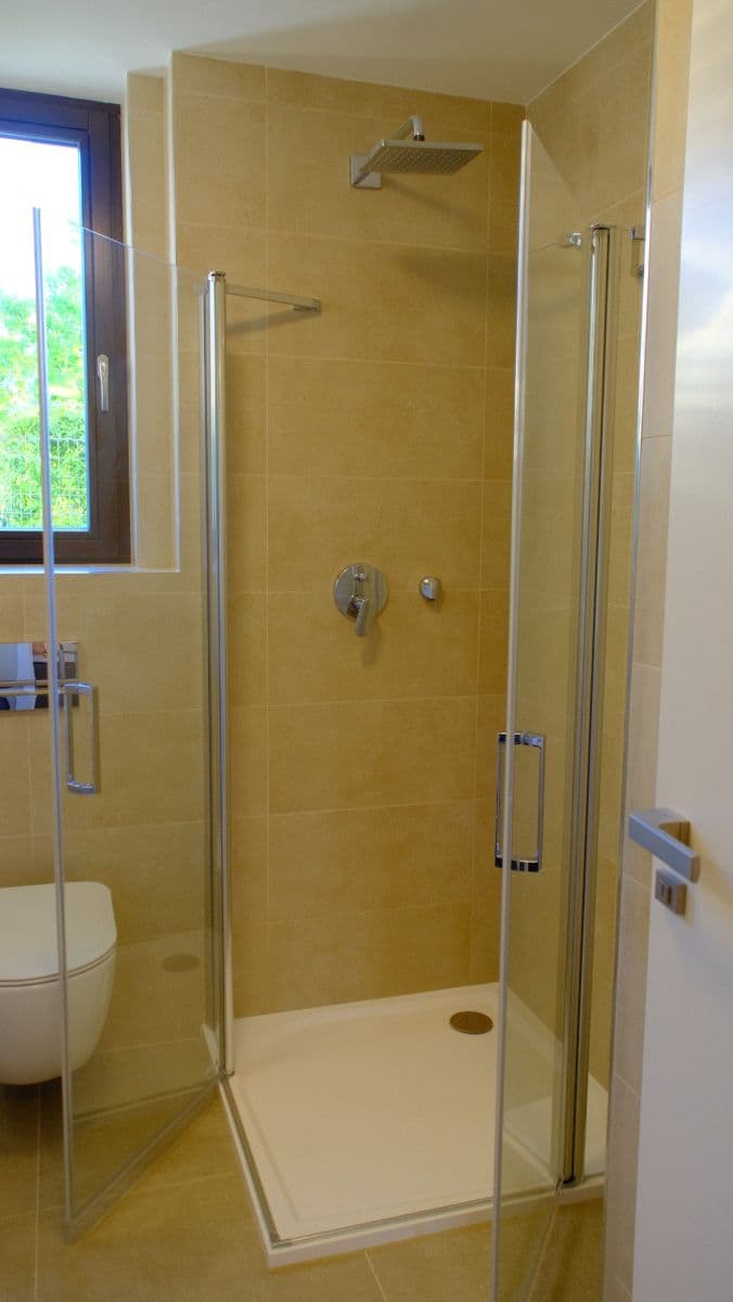 Prenájom bytu 2-izbový 42 m², V Třešňovce, Praha, Praha Prenájom bytu 2-izbový 42 m², V Třešňovce, Praha, Praha