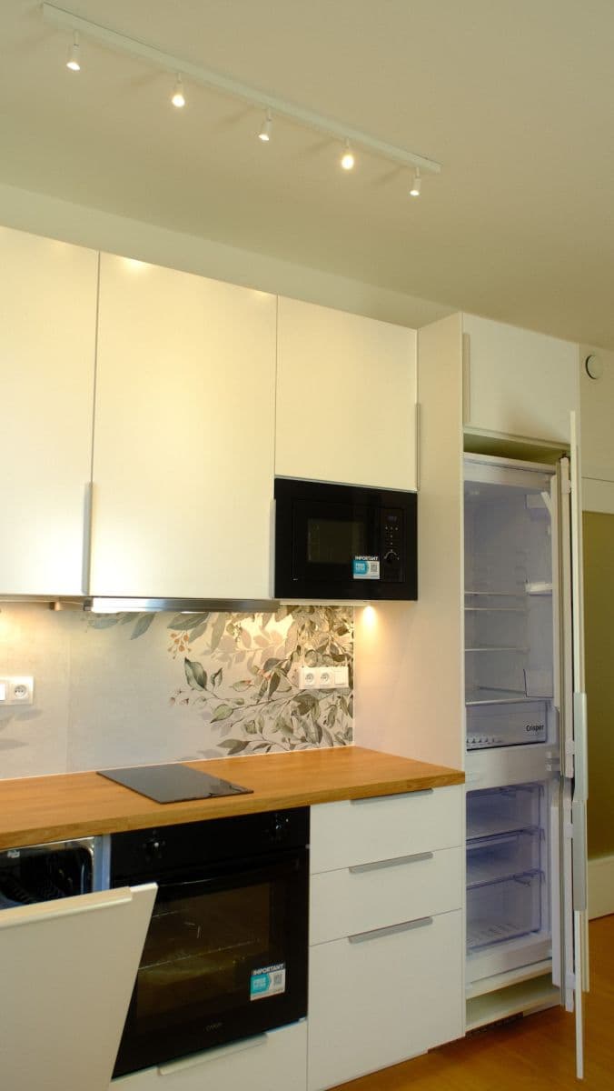 Prenájom bytu 2-izbový 42 m², V Třešňovce, Praha, Praha Prenájom bytu 2-izbový 42 m², V Třešňovce, Praha, Praha