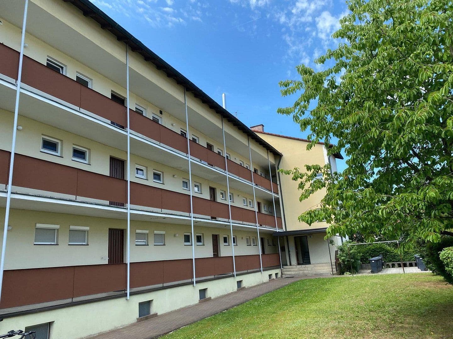 Predaj bytu 2-izbový 57 m², Frühmessholzstraße 6, Neunkirchen a. Sand, Bavorsko Predaj bytu 2-izbový 57 m², Frühmessholzstraße 6, Neunkirchen a. Sand, Bavorsko
