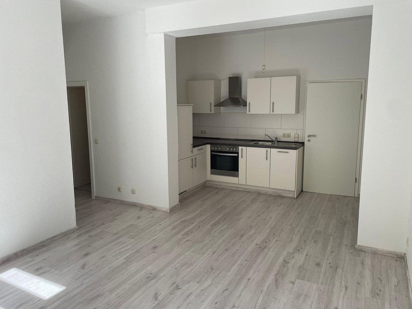 Prenájom bytu 2-izbový 68 m², Georg-Büchner-Straße 29, Gera, Durínsko Prenájom bytu 2-izbový 68 m², Georg-Büchner-Straße 29, Gera, Durínsko