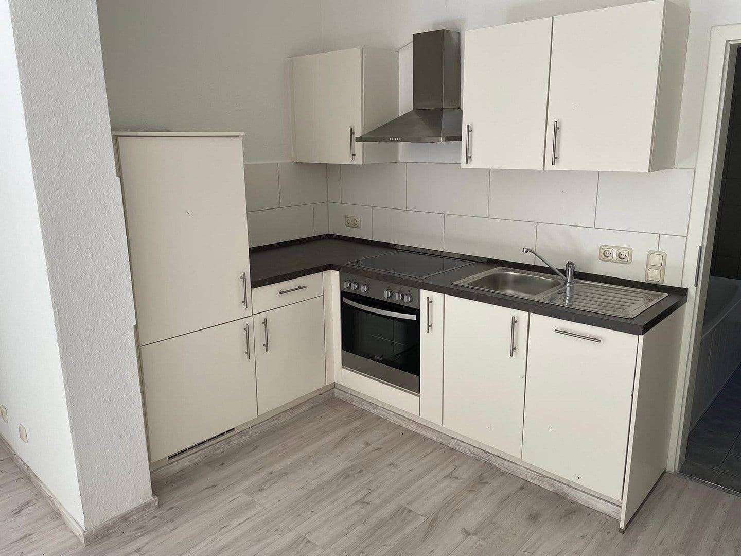 Prenájom bytu 2-izbový 68 m², Georg-Büchner-Straße 29, Gera, Durínsko Prenájom bytu 2-izbový 68 m², Georg-Büchner-Straße 29, Gera, Durínsko