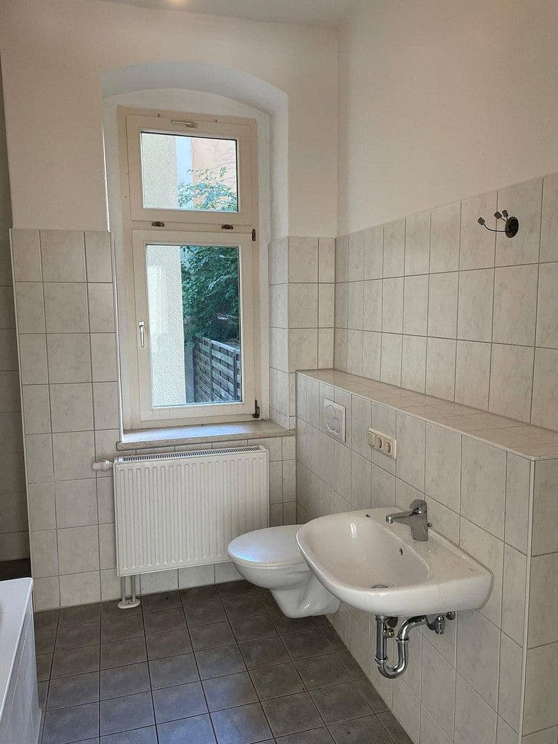 Prenájom bytu 2-izbový 68 m², Georg-Büchner-Straße 29, Gera, Durínsko Prenájom bytu 2-izbový 68 m², Georg-Büchner-Straße 29, Gera, Durínsko