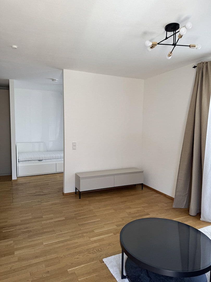 Prenájom bytu 1-izbový 41 m², Herzogenaurach, Bavorsko Prenájom bytu 1-izbový 41 m², Herzogenaurach, Bavorsko