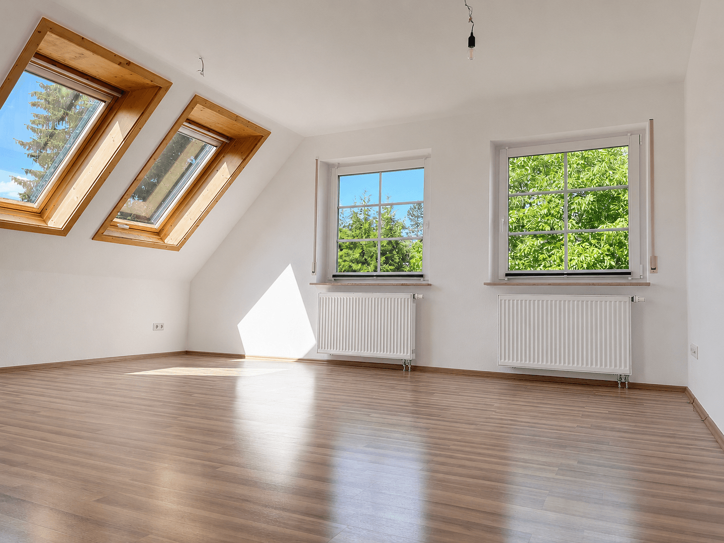 Prenájom bytu 3-izbový 95 m², Tailfingerstraße 1, Albstadt, Bádensko-Wurttembersko Prenájom bytu 3-izbový 95 m², Tailfingerstraße 1, Albstadt, Bádensko-Wurttembersko