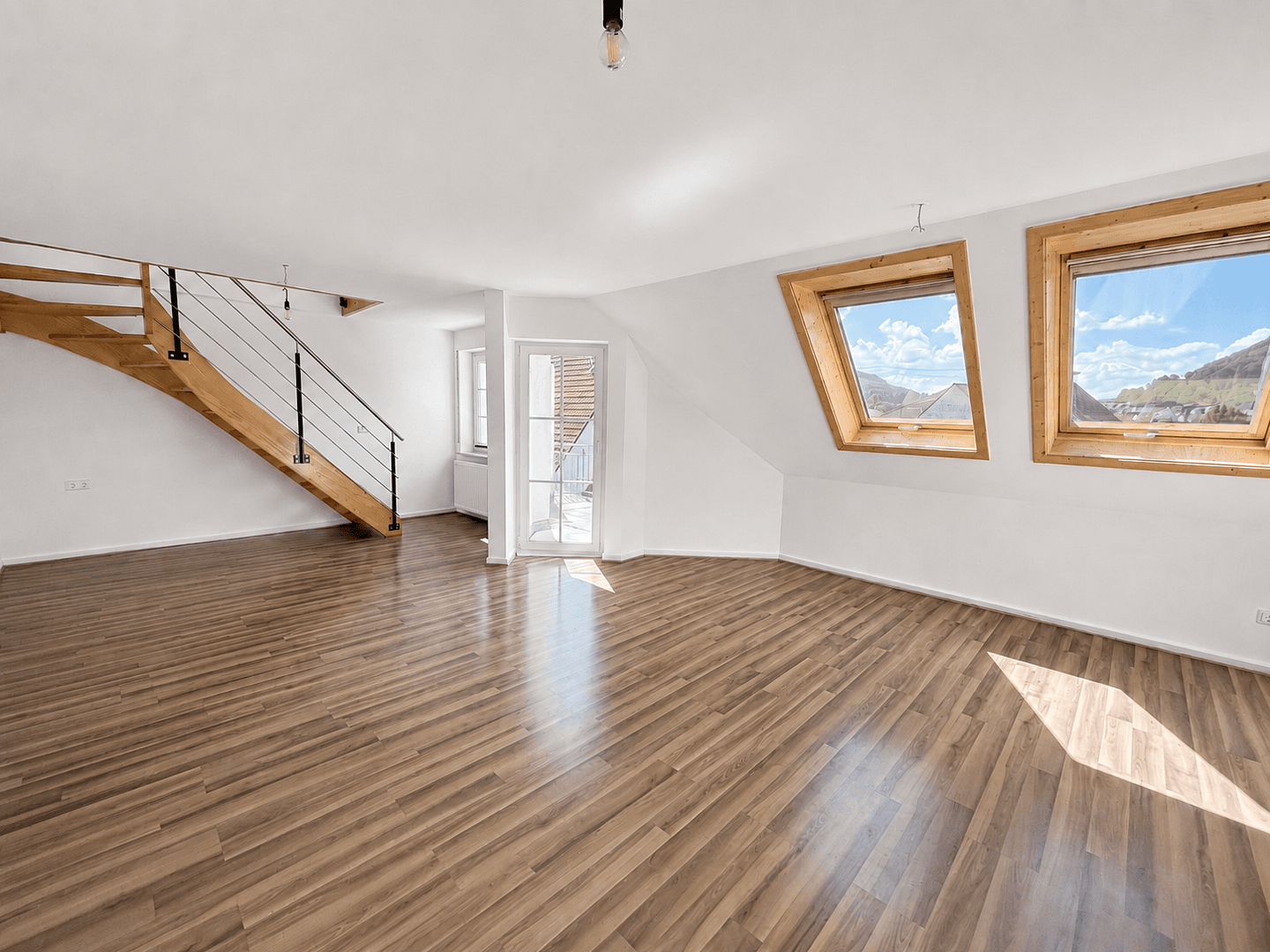 Prenájom bytu 3-izbový 95 m², Tailfingerstraße 1, Albstadt, Bádensko-Wurttembersko Prenájom bytu 3-izbový 95 m², Tailfingerstraße 1, Albstadt, Bádensko-Wurttembersko