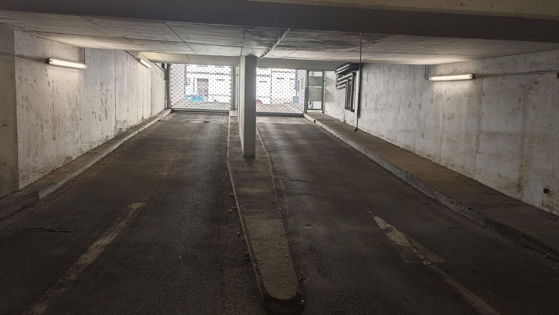 Predaj garáže, Schönbachstraße 86, Leipzig, Sasko Predaj garáže, Schönbachstraße 86, Leipzig, Sasko