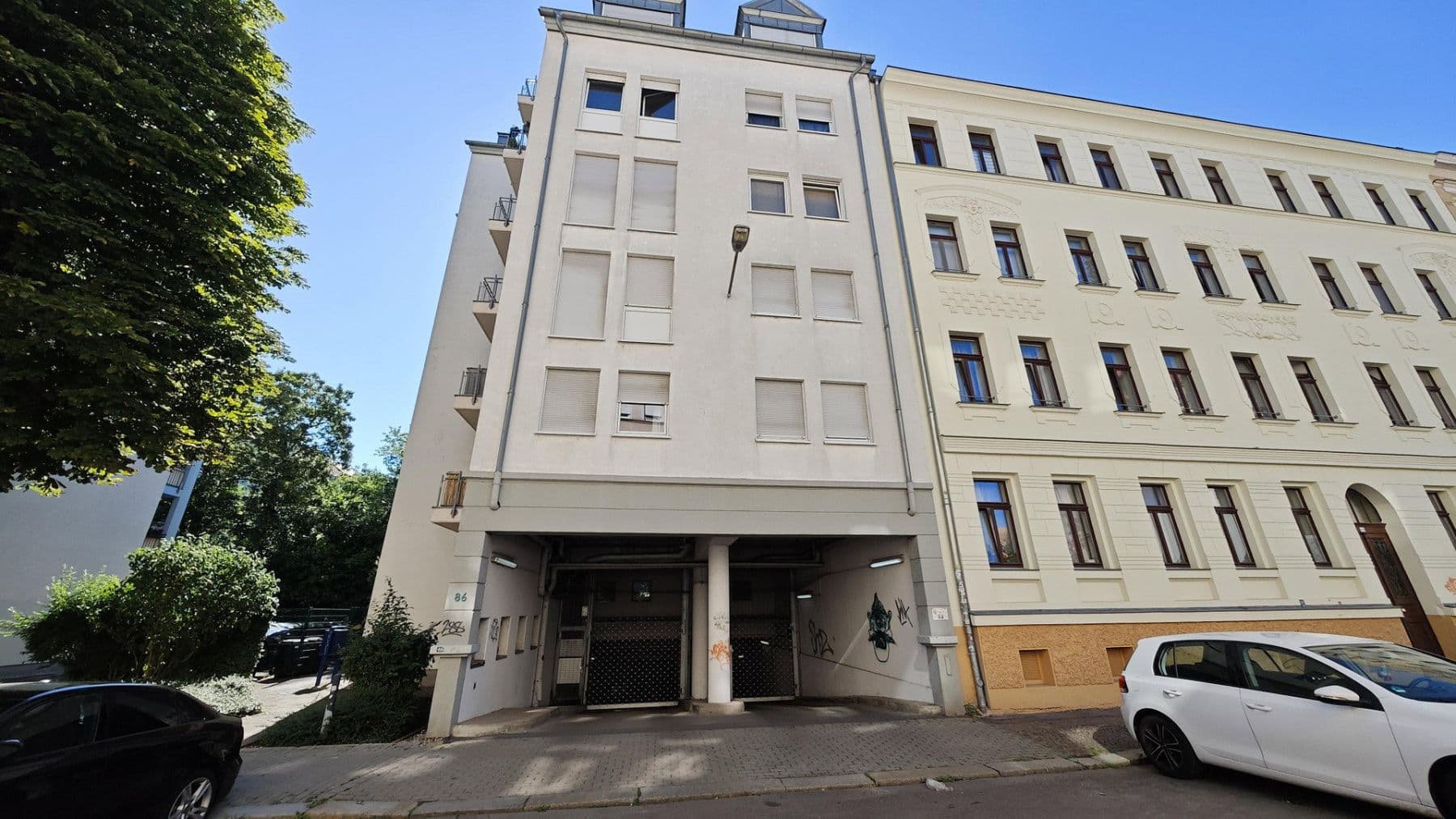 Predaj garáže, Schönbachstraße 86, Leipzig, Sasko Predaj garáže, Schönbachstraße 86, Leipzig, Sasko