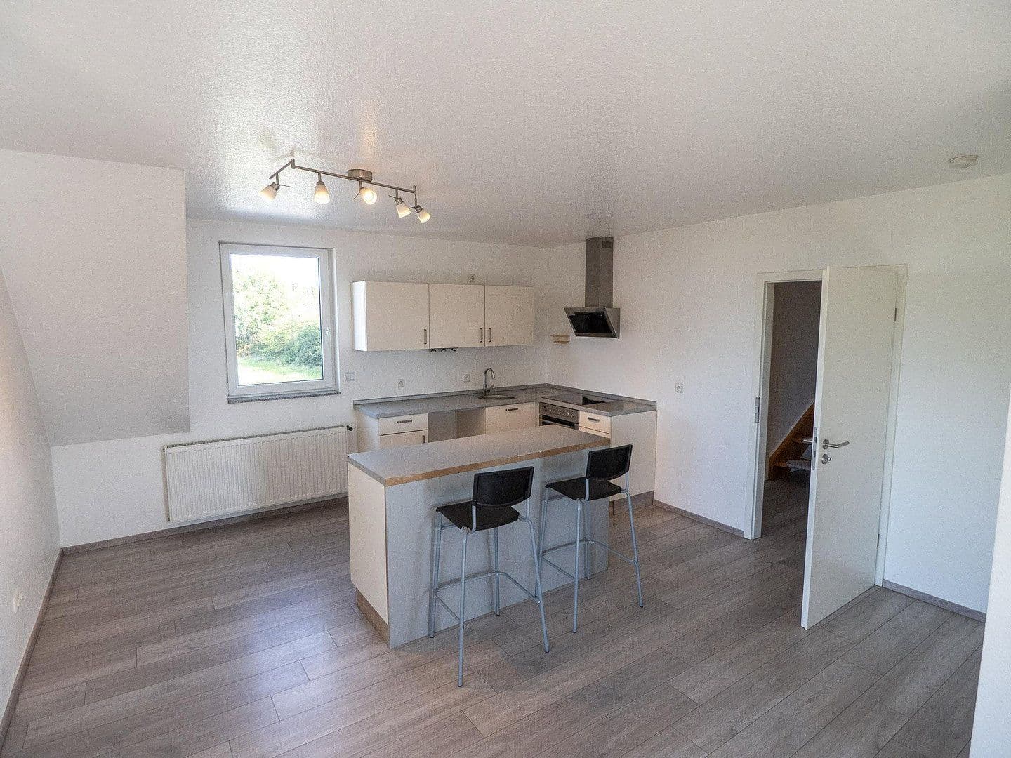 Prenájom bytu 3-izbový 87 m², Duffenterstr. 26, Stolberg, Severné Porýnie - Westfálsko Prenájom bytu 3-izbový 87 m², Duffenterstr. 26, Stolberg, Severné Porýnie - Westfálsko