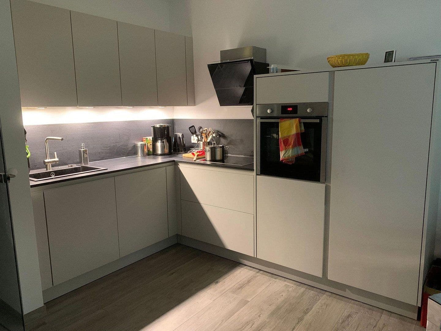 Prenájom bytu 2-izbový 62 m², Osterdeich 31, bremen, Brémy Prenájom bytu 2-izbový 62 m², Osterdeich 31, bremen, Brémy