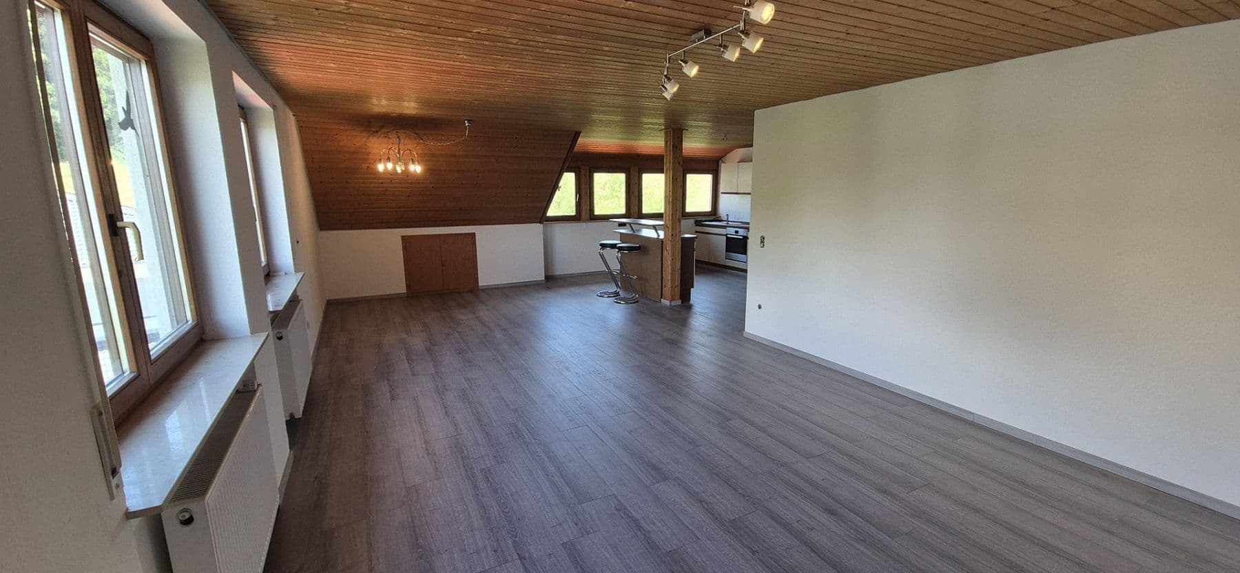 Prenájom bytu 2-izbový 72 m², Am Bahndamm 1, Blumberg, Bádensko-Wurttembersko Prenájom bytu 2-izbový 72 m², Am Bahndamm 1, Blumberg, Bádensko-Wurttembersko