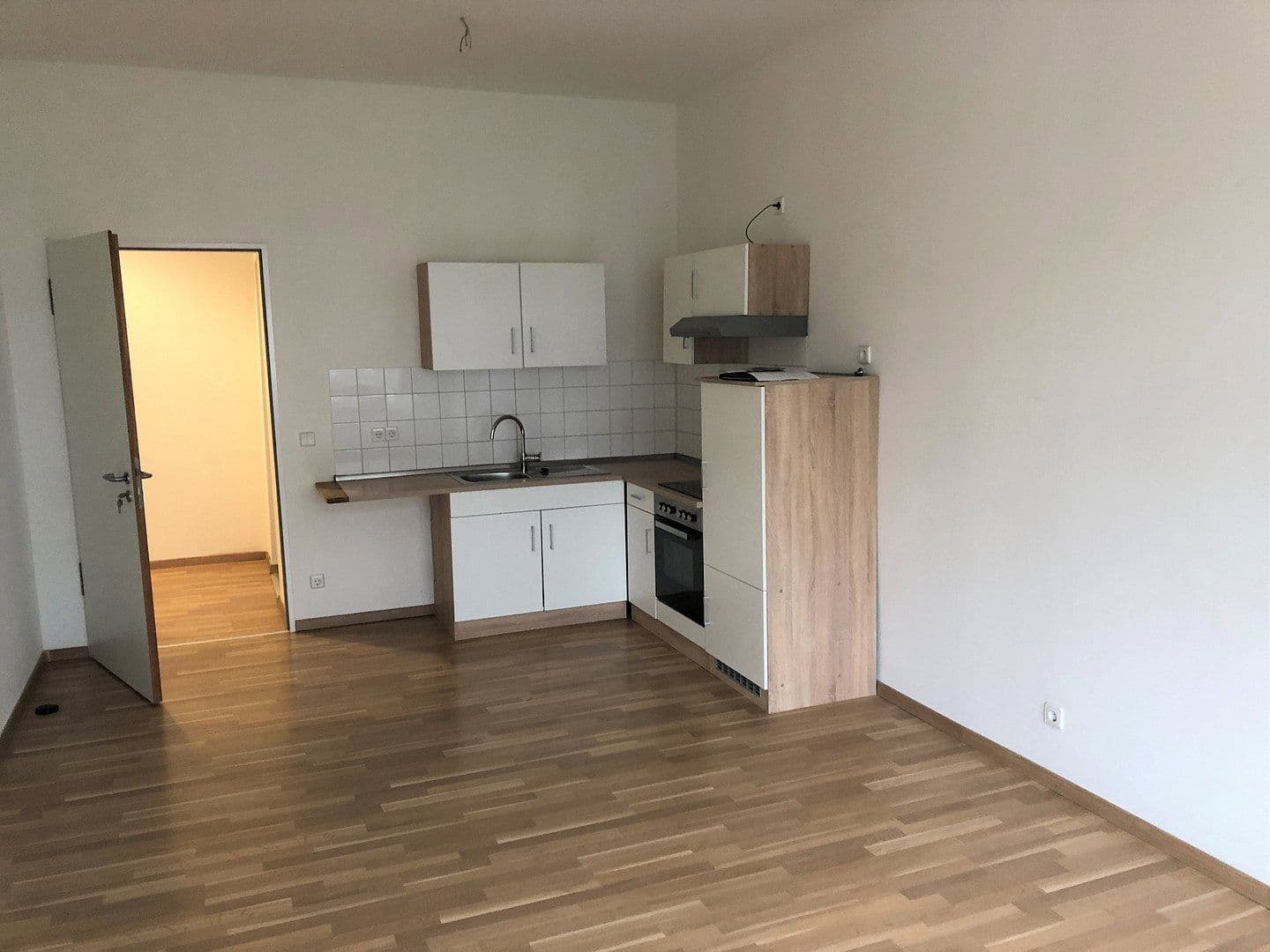 Prenájom kancelárie 101 m², Gustav-Adolf-Str. 1, Berlin, Berlín Prenájom kancelárie 101 m², Gustav-Adolf-Str. 1, Berlin, Berlín