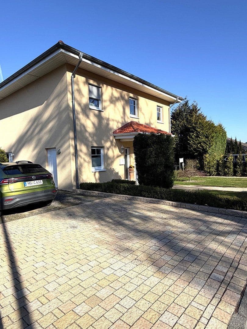 Predaj domu 190 m², pozemok 510 m², Hasenpfad 8, Glashütten, Hesensko Predaj domu 190 m², pozemok 510 m², Hasenpfad 8, Glashütten, Hesensko