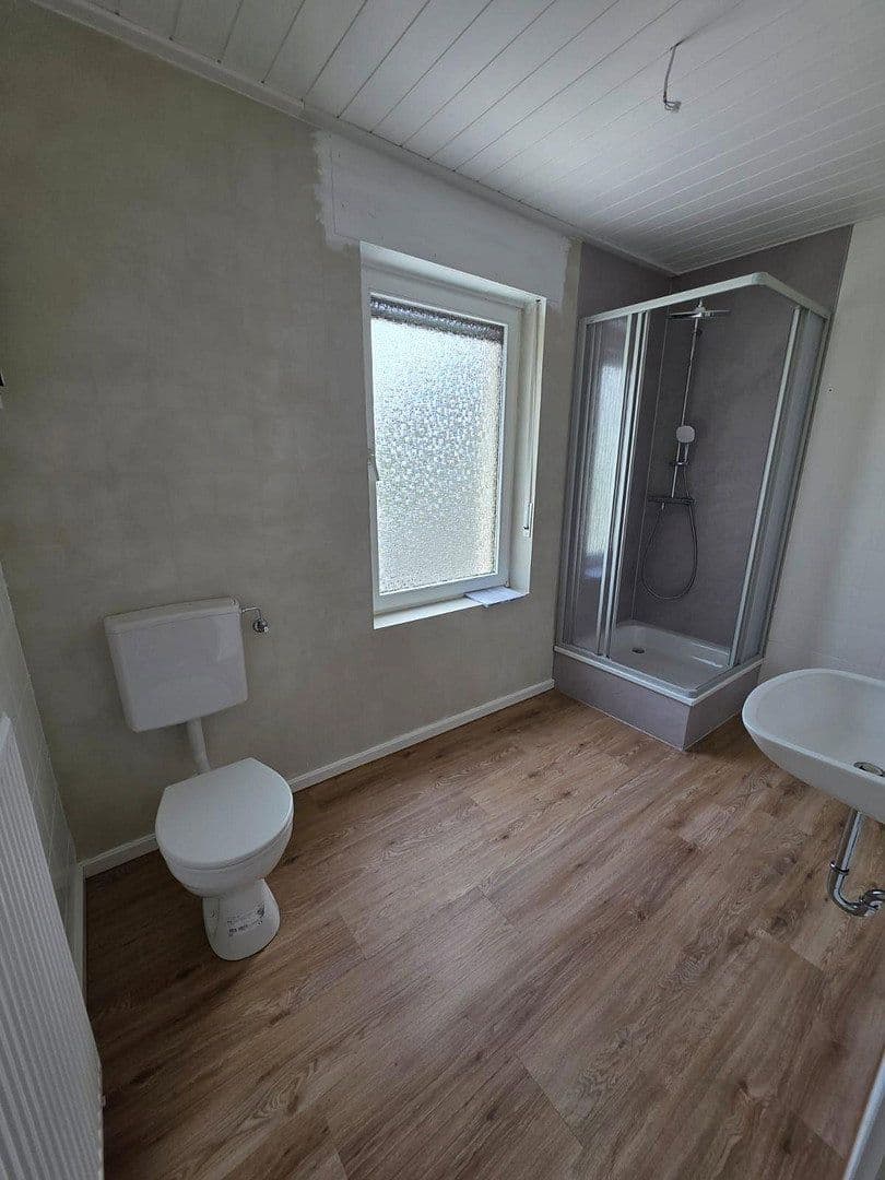 Prenájom bytu 4-izbový 75 m², Frankfurter Str. 19, Altenkirchen (Westerwald), Porýnie-Falcko Prenájom bytu 4-izbový 75 m², Frankfurter Str. 19, Altenkirchen (Westerwald), Porýnie-Falcko