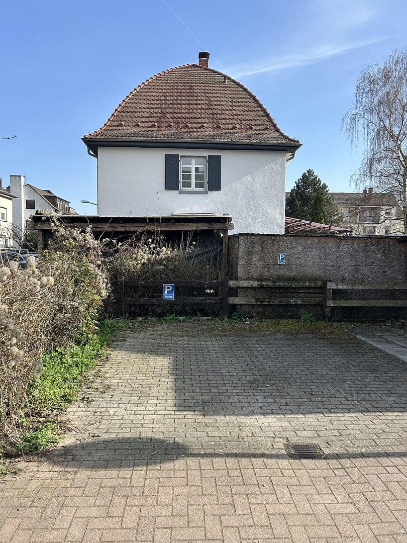 Predaj domu 95 m², pozemok 222 m², Ludwigshafen, Porýnie-Falcko Predaj domu 95 m², pozemok 222 m², Ludwigshafen, Porýnie-Falcko