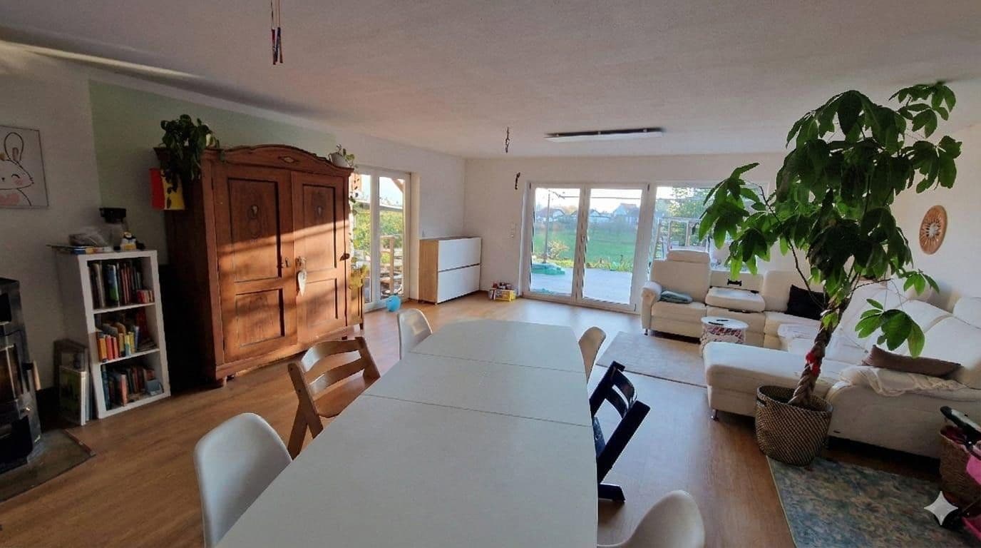 Predaj domu 169 m², pozemok 213 m², Freiamt, Bádensko-Wurttembersko Predaj domu 169 m², pozemok 213 m², Freiamt, Bádensko-Wurttembersko